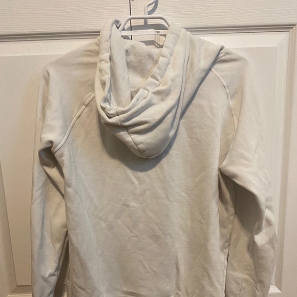 tentree hoodie - Picture 2 of 2